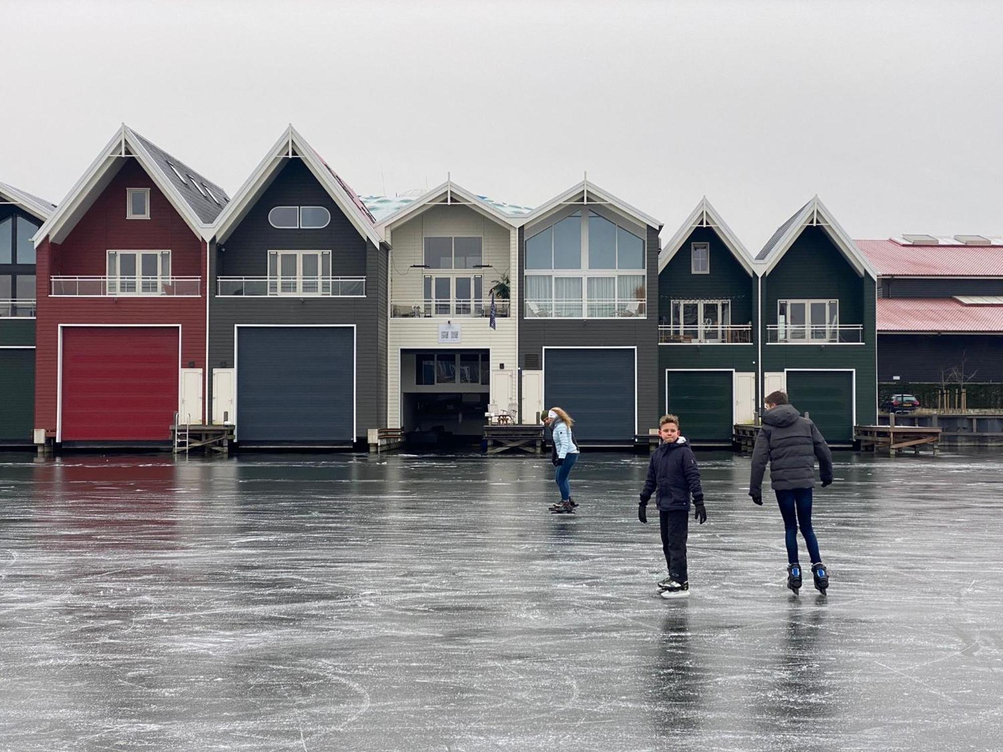 Nomad Water Lodge Harderwijk Eksteriør bilde