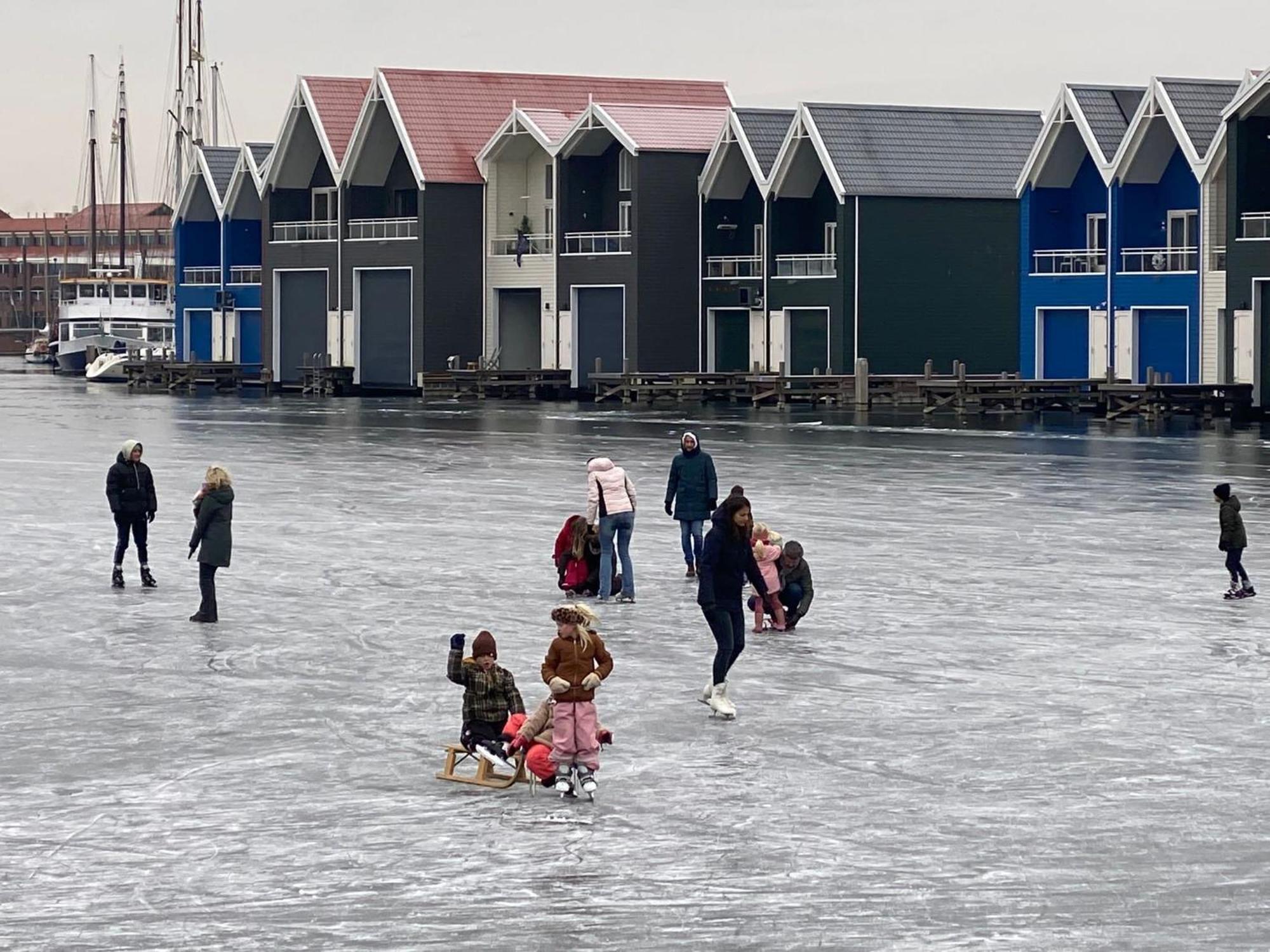 Nomad Water Lodge Harderwijk Eksteriør bilde